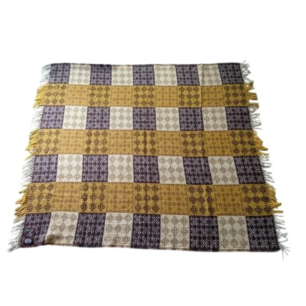 Pure Virgin Wool Te Ariki Travel Rug Blanket neutral Excellent NZ LN vintage